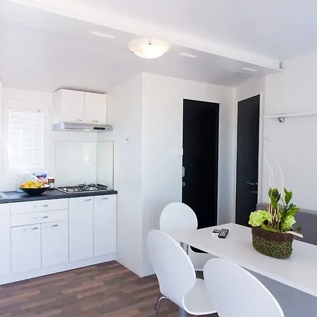 Ξενοδοχείο Kastanija Mobile Homes