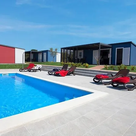 Hotel Kastanija Mobile Homes Novigrad (Istria)